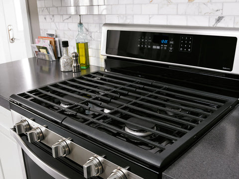 Whirlpool 6 Cu. Ft. Gas Range with AquaLift® and Self-Clean - Stainless Steel - WGG745S0FS